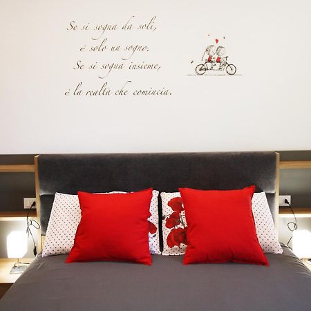 Alice House With Amazing Terrace Apartment Флоренция Екстериор снимка