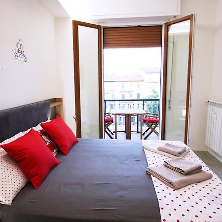 Alice House With Amazing Terrace Apartment Флоренция Екстериор снимка