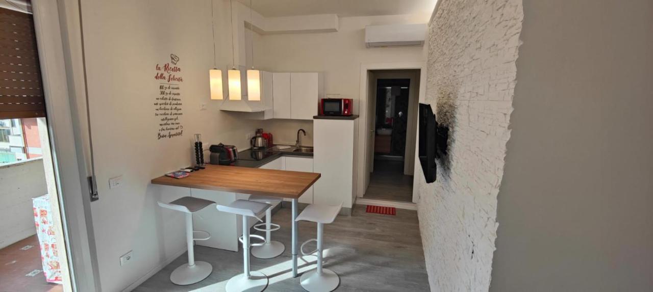 Alice House With Amazing Terrace Apartment Флоренция Екстериор снимка