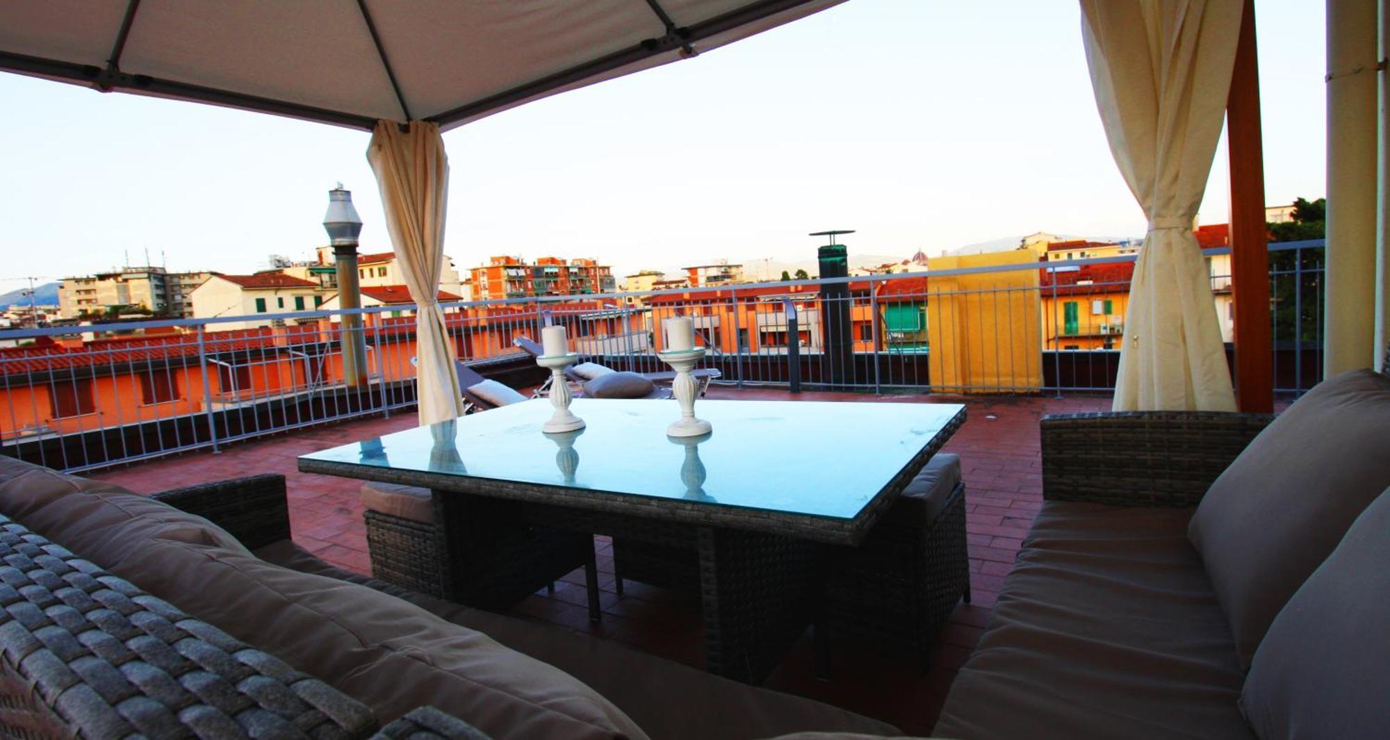 Alice House With Amazing Terrace Apartment Флоренция Екстериор снимка