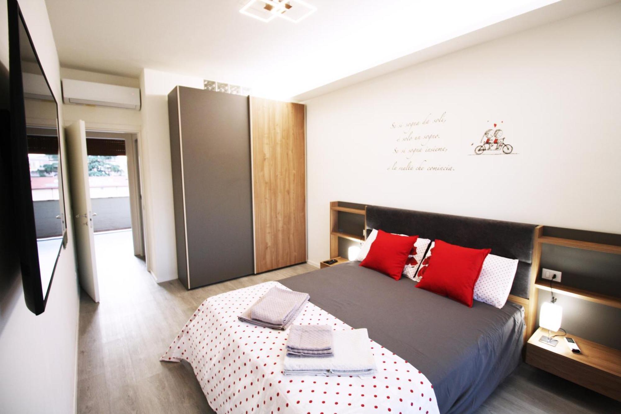 Alice House With Amazing Terrace Apartment Флоренция Екстериор снимка